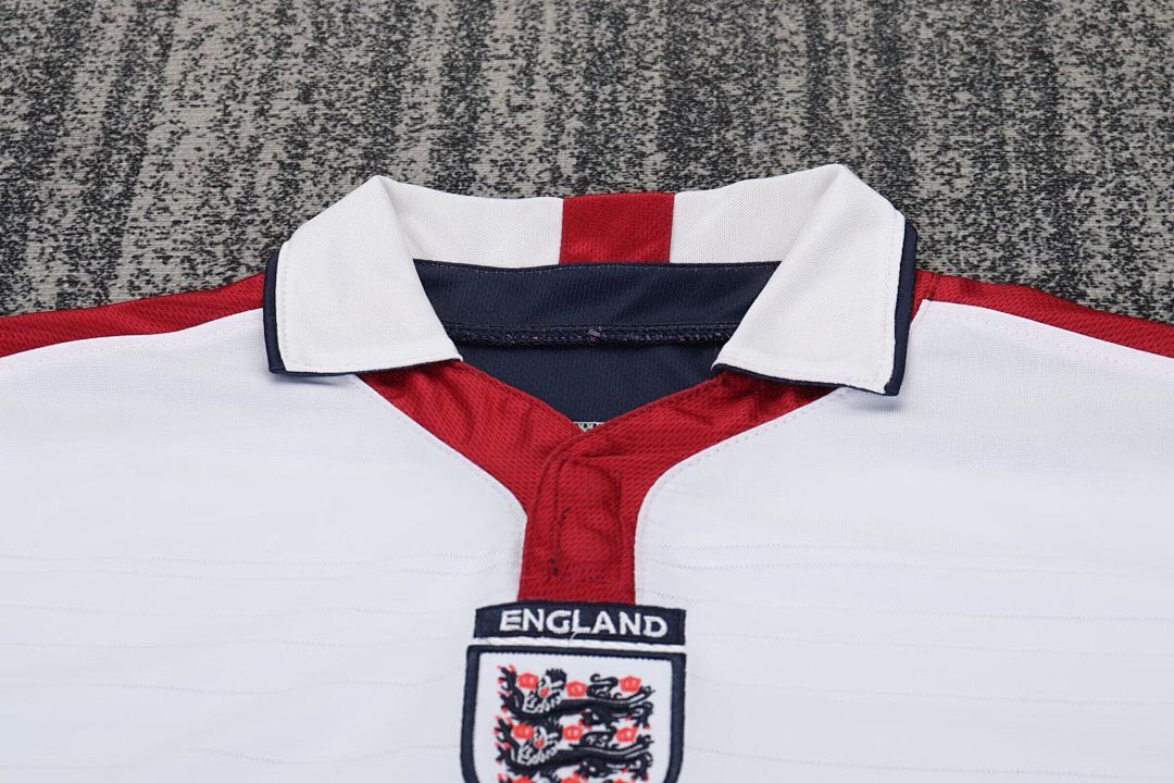 ENGLAND 04 KID KIT