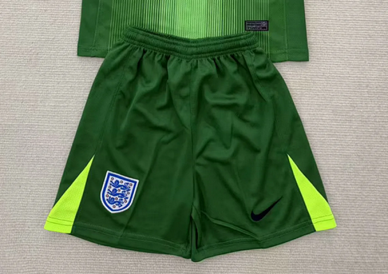 ENGLAND GK SHORT