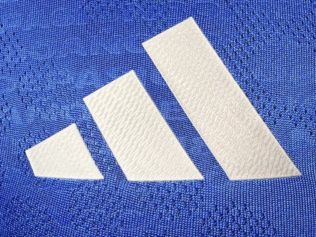 MILLONARIOS AUTHENTIC