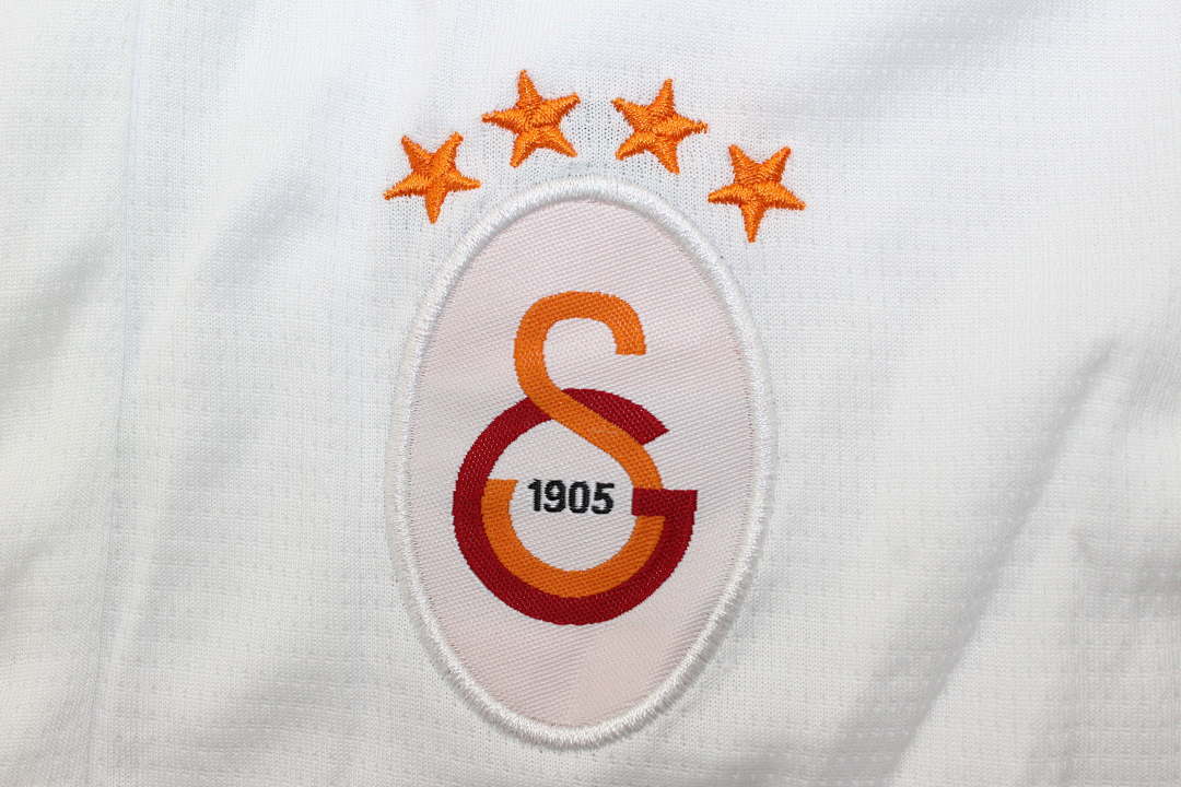 GALATASAREY SHORT