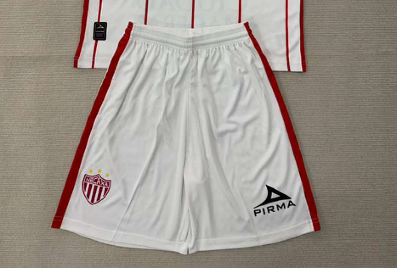 NECAXA SHORT