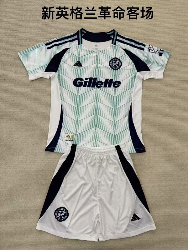 NEW ENGLAND REVOLUTION KID KIT