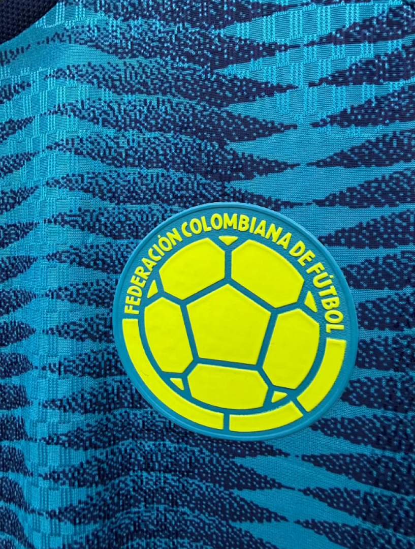 COLOMBIA 26 GIRL SIZE AUTHENTIC