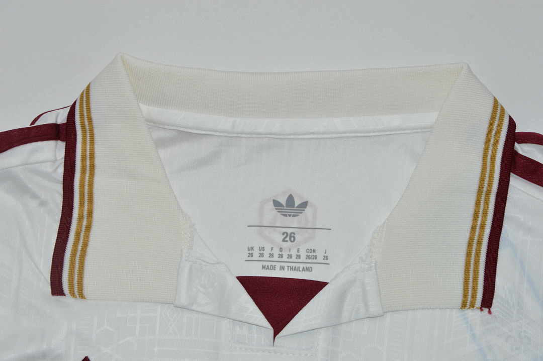 ARSENAL LONG SLEEVE KID KIT