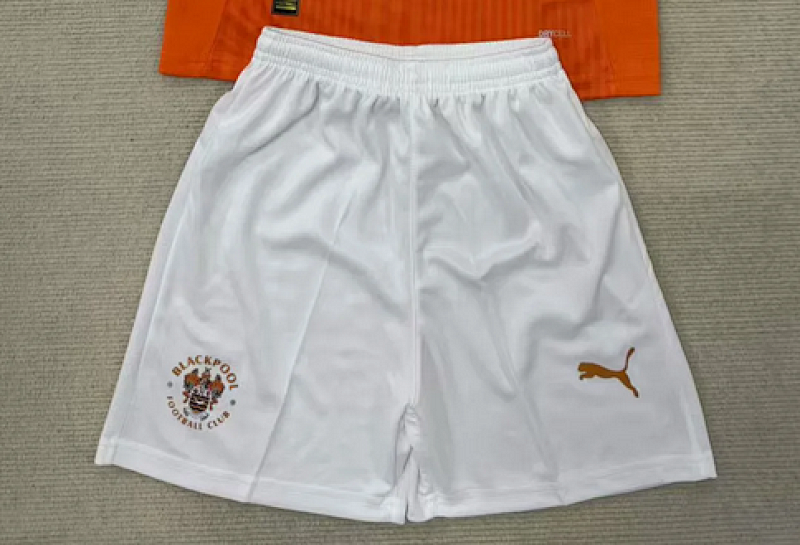 BLACKPOOL SHORT