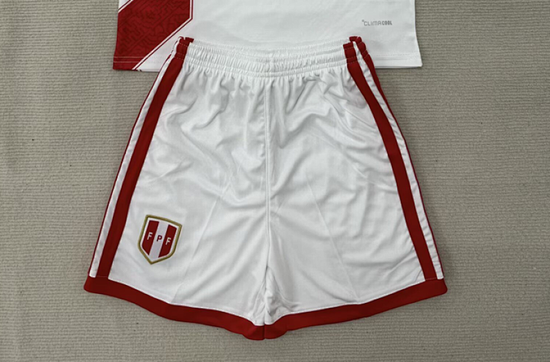 PERU SHORT