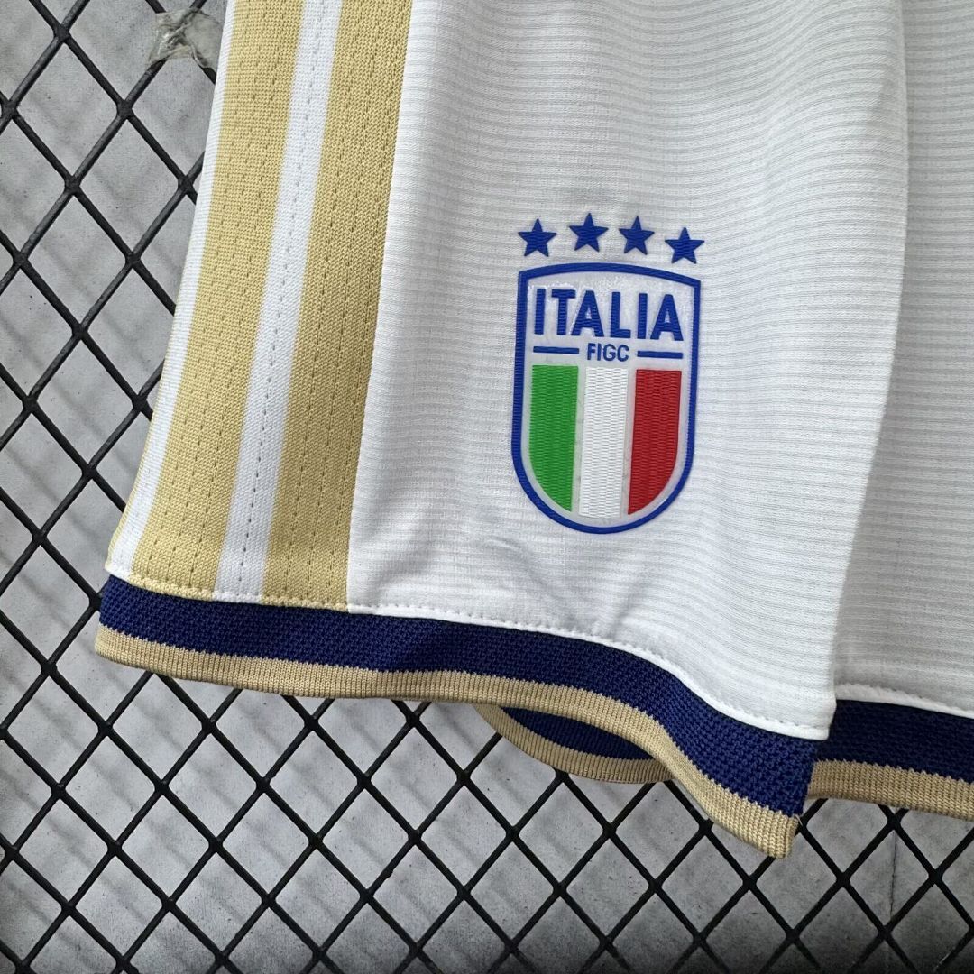 ITALY SHORT PLAYER VERSION